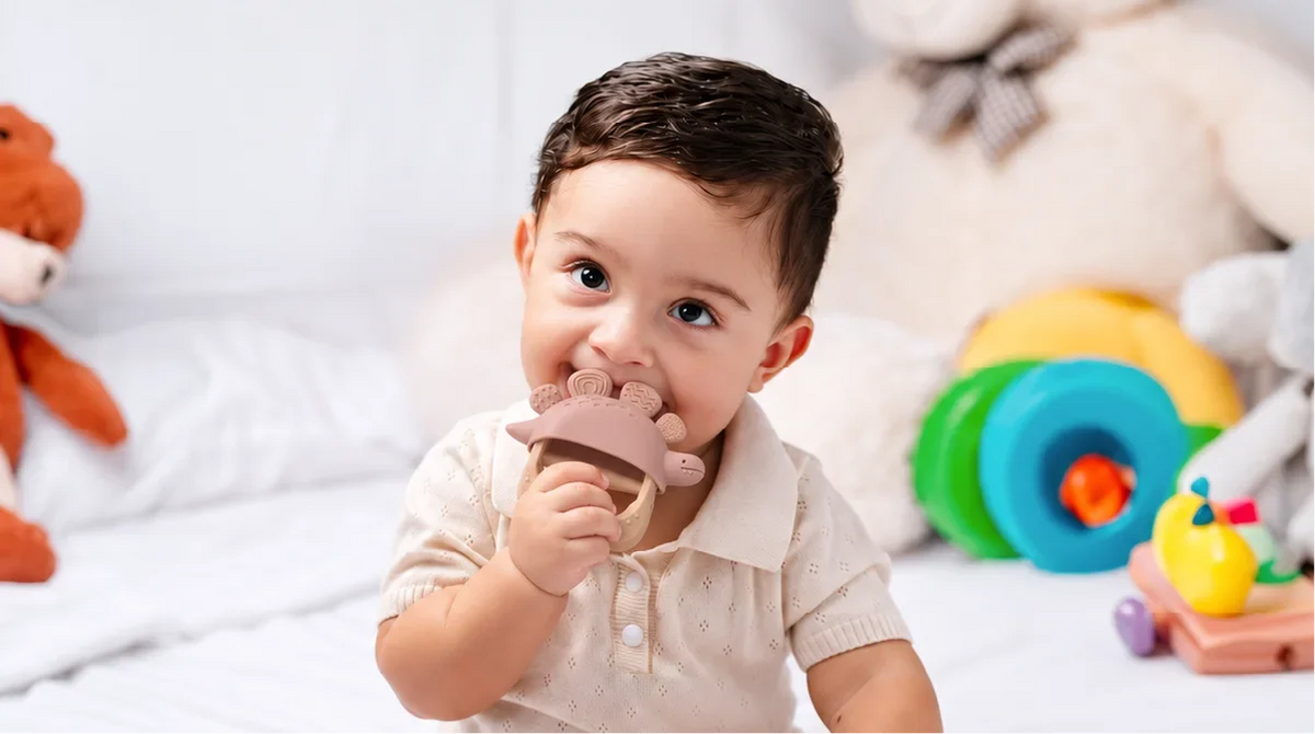 When Do Babies Start Teething? A Month-by-Month Guide